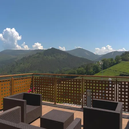 Apartment Rurales Caxila Setienes
